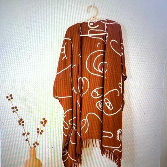Faces Kimono